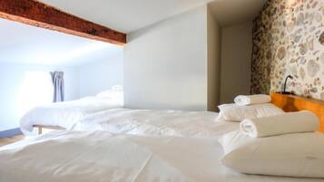 Chambre Familiale, vue montagne | Wi-Fi gratuit, accÚs pour personnes à mobilité réduite
