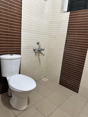 Shower, towels