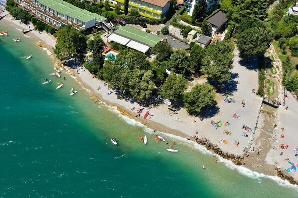 Beach - Hotel Lido   (Limone Sul Garda)
