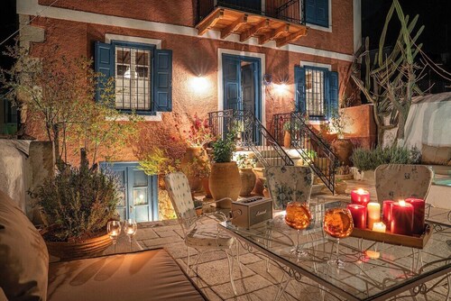 The 1813 Painter s House by Neuvel