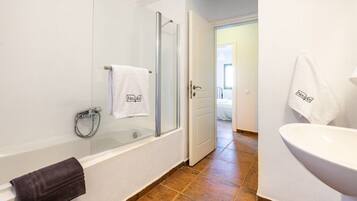 House | 3 bedrooms