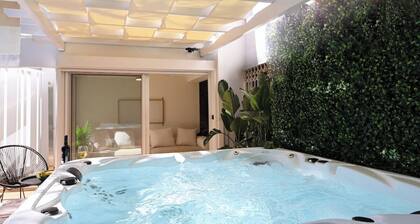 Coastal Charm by Neuvel