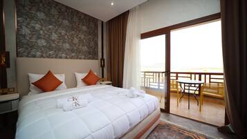 Phòng Deluxe | Bàn, truy cập Internet không dây miễn phí