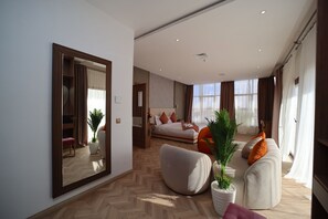 Bàn, truy cập Internet không dây miễn phí 