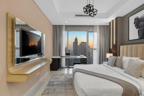 Deluxe-huoneisto, kaupunkinäköala | Tallelokero huoneessa, silitysrauta/-lauta, ilmainen Wi-Fi