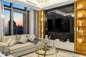 Deluxe Διαμέρισμα, Θέα στην Πόλη | Περιοχή καθιστικού | Παιχνίδια