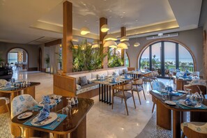 Free daily cooked-to-order breakfast - Rixos Premium Magawish Bay View (Hurghada)