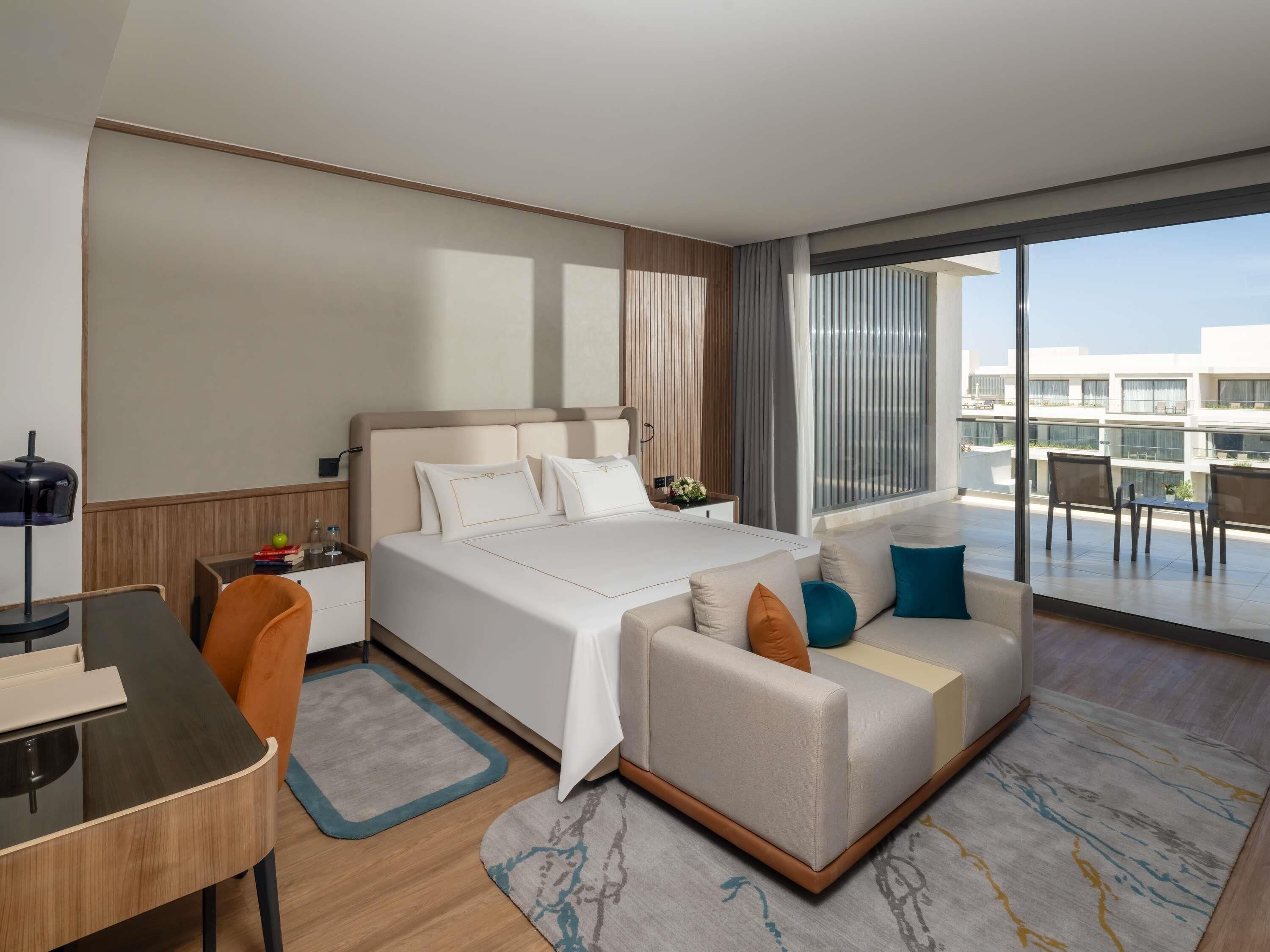 Premium Suite, 1 Katil Kelamin (Double) dengan Katil Sofa | Cadar kapas Mesir, peralatan tempat tidur premium, bar mini percuma 