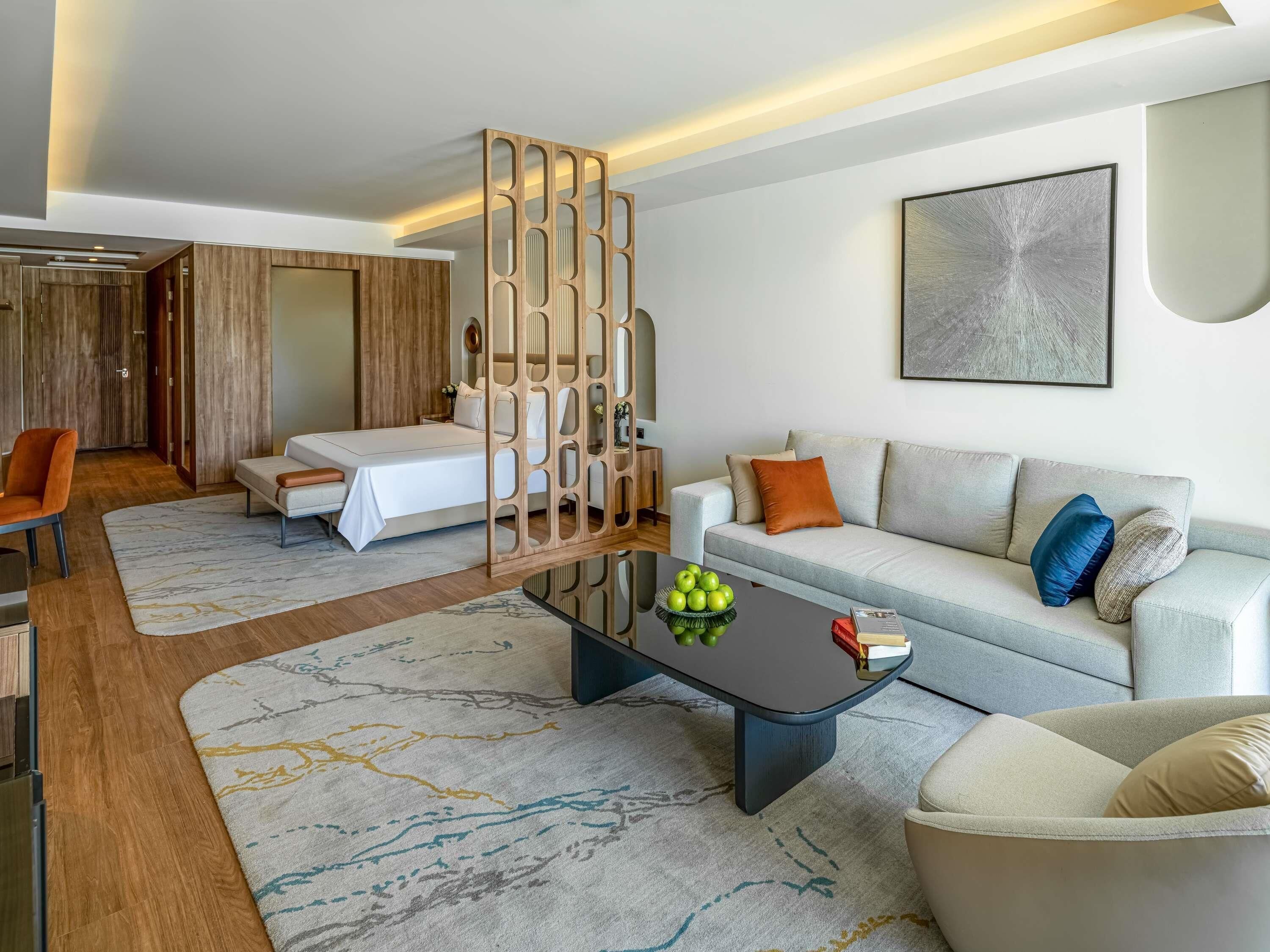 Egyptian cotton sheets, premium bedding, free minibar, in-room safe
