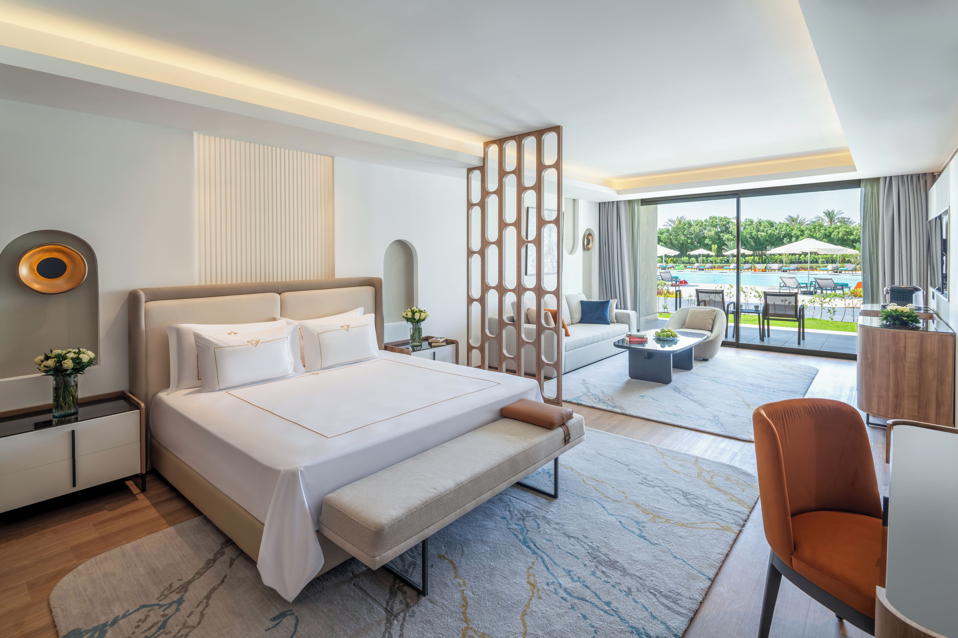 プレミアム ルーム キングベッド 1 台 | エジプト綿のシーツ、高級寝具、ミニバー (無料)、セーフティボックス (室内)