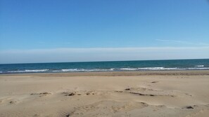 Beach - 'Bapu' Apartment with Balcony and Wi-Fi (L'Aldea)