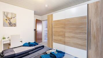 1 soverom, strykejern/-brett, wi-fi og sengetøy