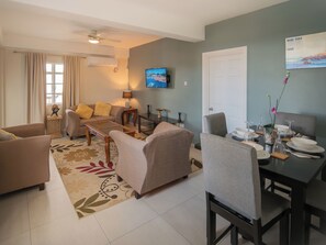 Interior - Stylish 1BR with Patio, Pool & Marina View in Rodney Bay (Rodney Bay)