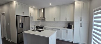 GTA Get Away, central location, close to highway 407, minutes to Highway 401.