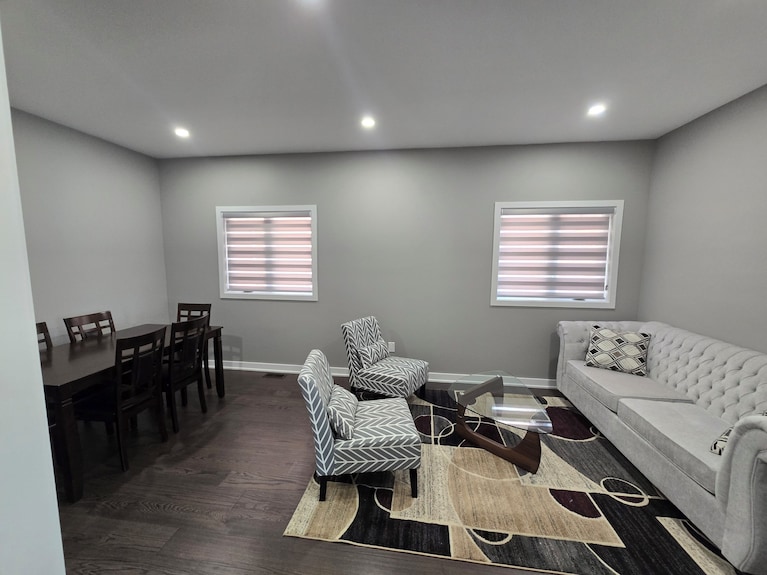 Gta Get Away, Central Location, Close To Highway 407, Minutes To Highway 401. - Brampton