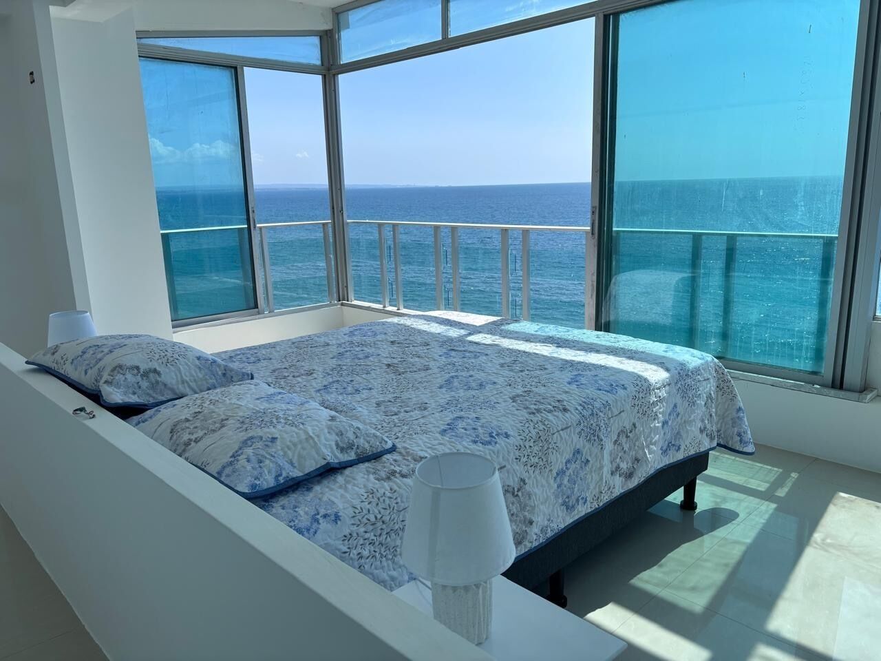 واي فاي وملاءات أسرّة