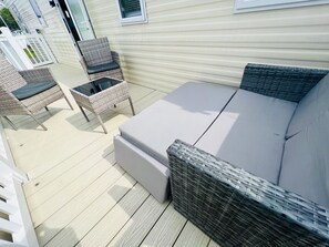 ลานระเบียง/นอกชาน