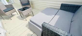 The Wilds Waterside Haven