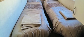 The Wilds Waterside Haven