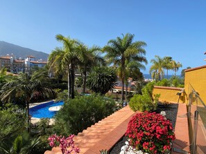 Pool - Apartamentos Tigaiga Suites (Puerto de la Cruz)