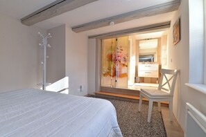 3 Schlafzimmer, Bügeleisen/Bügelbrett, WLAN, Bettwäsche
