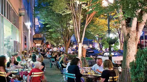 Outdoor dining - La Casita . (Winston-Salem)