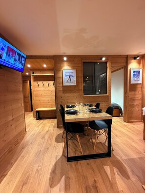 Dining - Luxury apartment chalet 11 (Courchevel)