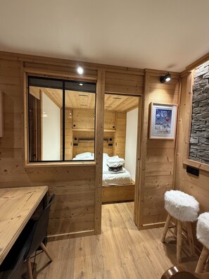 2 bedrooms, iron/ironing board, WiFi, bed sheets - Luxury apartment chalet 11 (Courchevel)