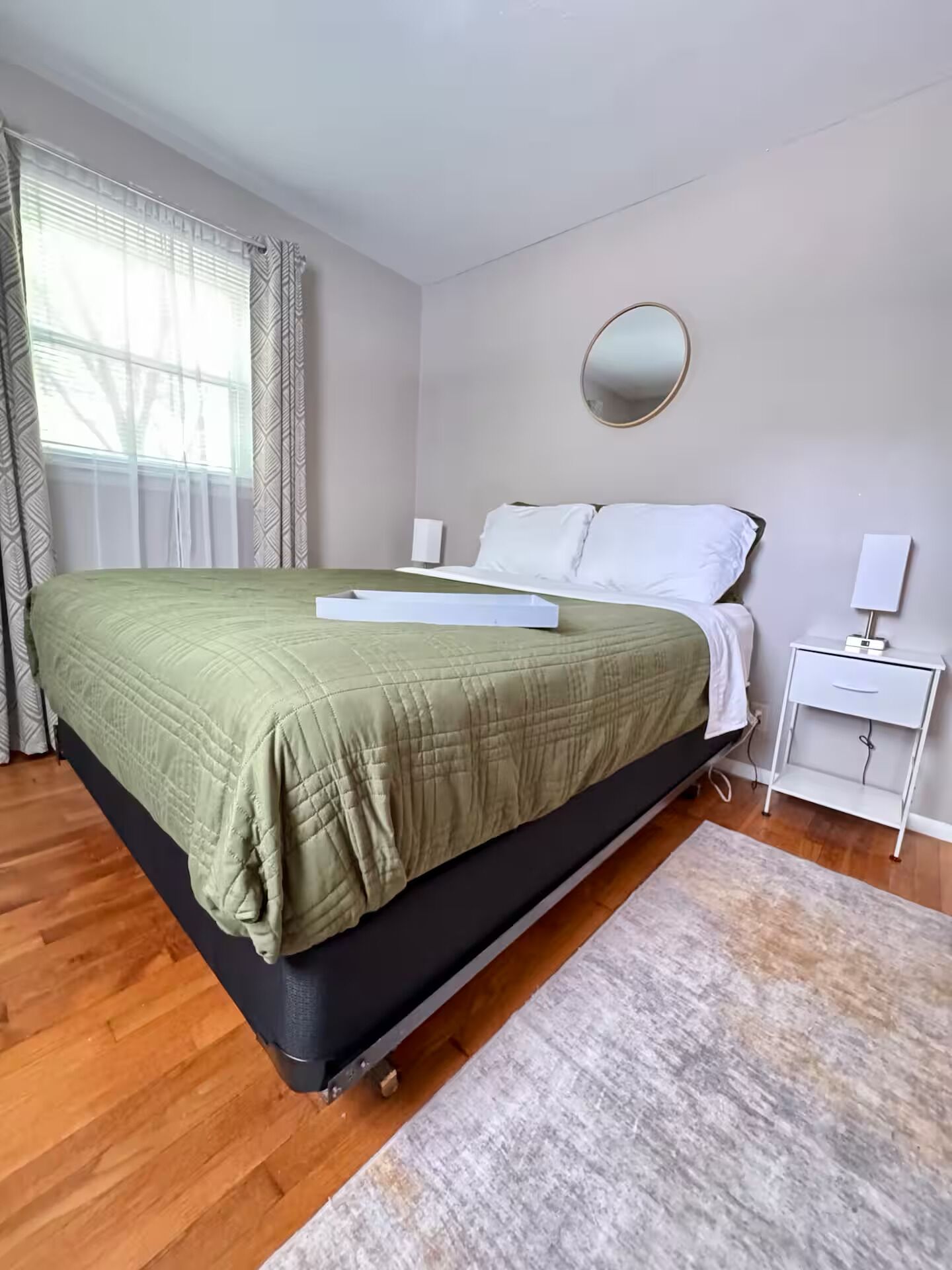 Silitysrauta/-lauta, internet, vuodevaatteet