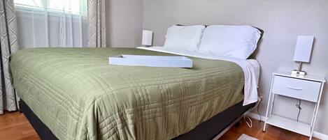 Silitysrauta/-lauta, internet, vuodevaatteet