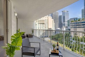 Property grounds - Memorable Brickell High (Miami)