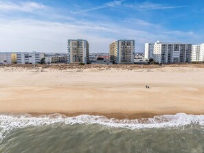 Beach nearby - Braemar Towers S 1406 (Ocean City)