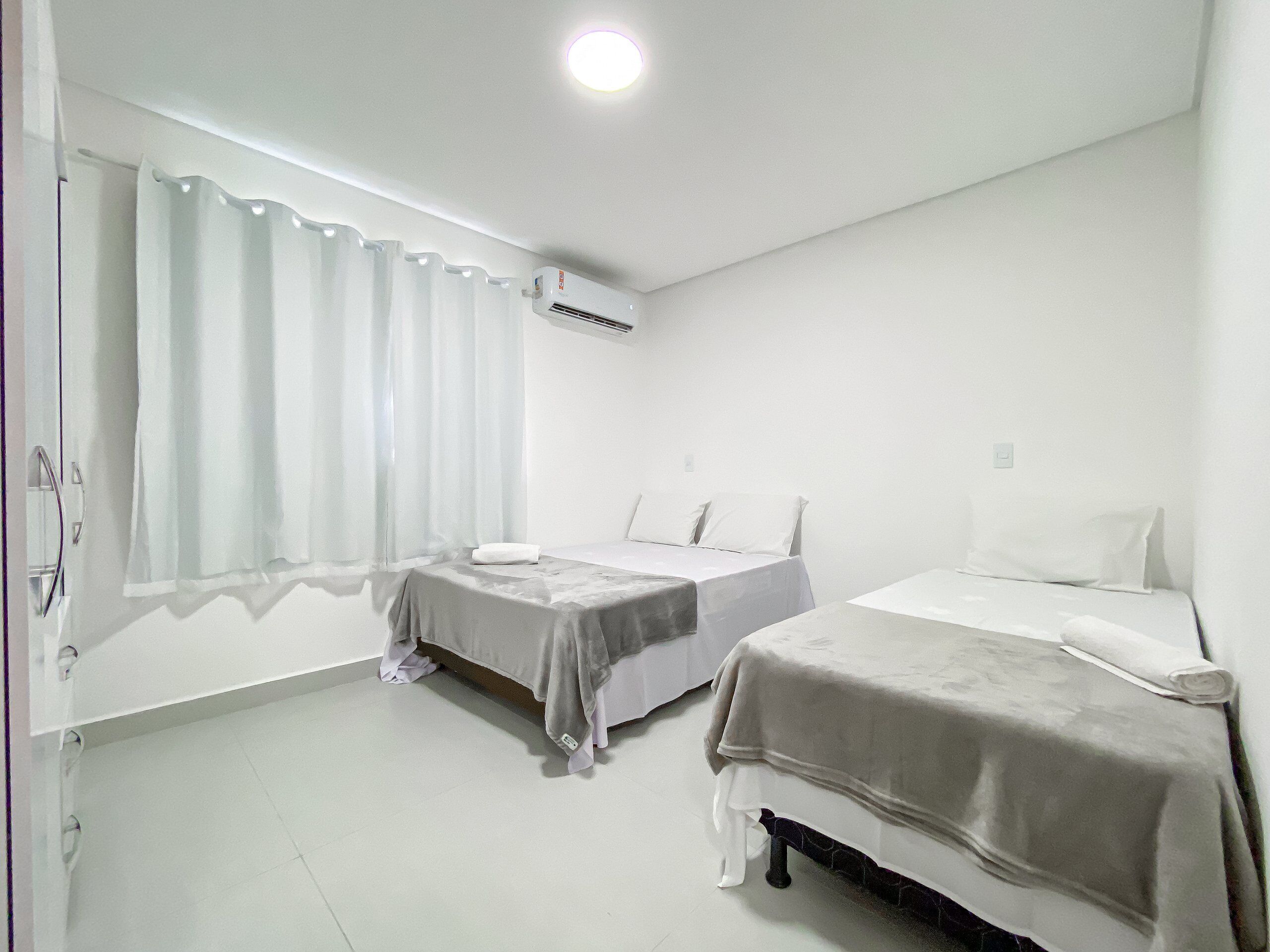 Apartamento | Quartos à prova de som, ferros/tábuas de passar roupa, Wi-Fi de cortesia