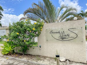 Exterior detail - Enseada Mutá (Porto Seguro)