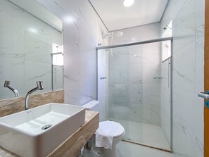 Towels, toilet paper - Enseada Mutá (Porto Seguro)