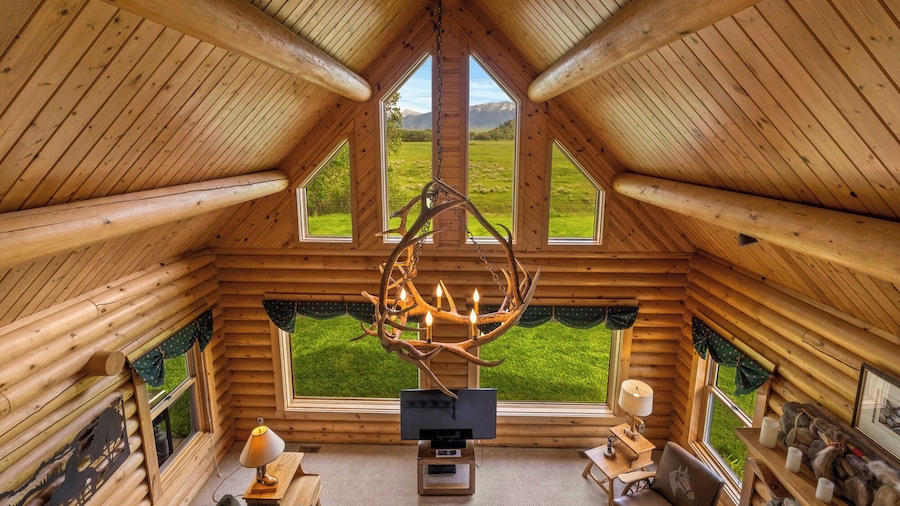 El Western Cabins & Lodges