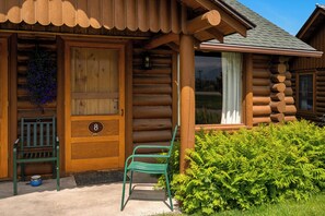 Huone, tupakointi kielletty, siivous | Yksityiskohta ulkoa