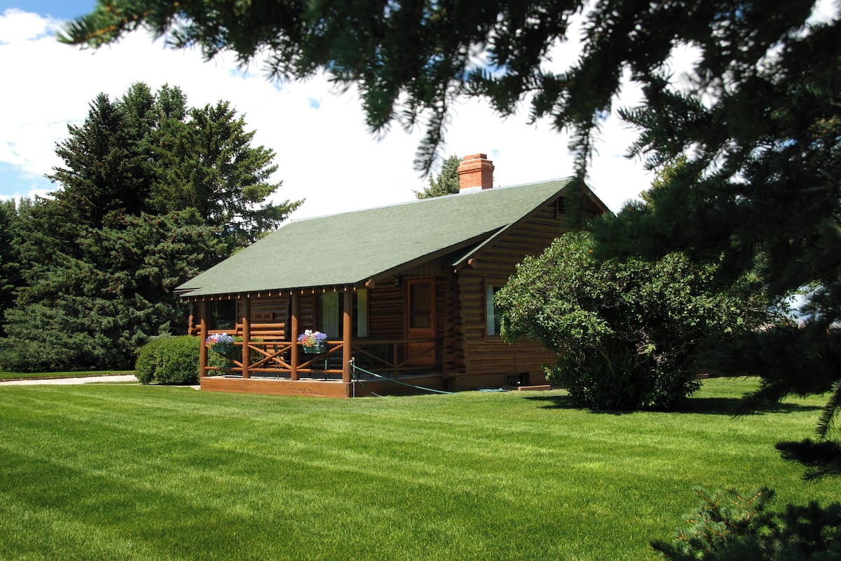 House, Multiple Beds