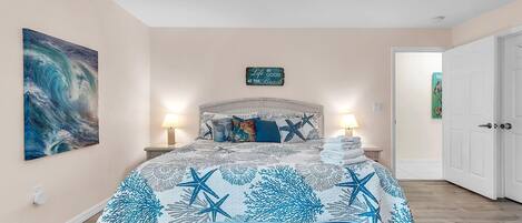 Condo, Multiple Beds (Captain's Cove #203)