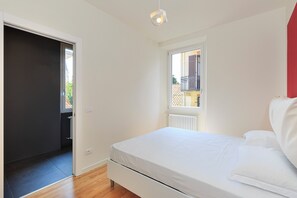 1 bedroom, WiFi, bed sheets - De Paoli Grande House (Stresa)