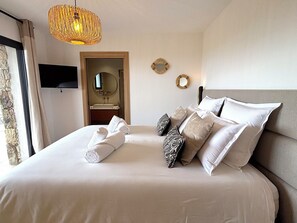 3 Schlafzimmer, Schreibtisch, Bügeleisen/Bügelbrett, WLAN