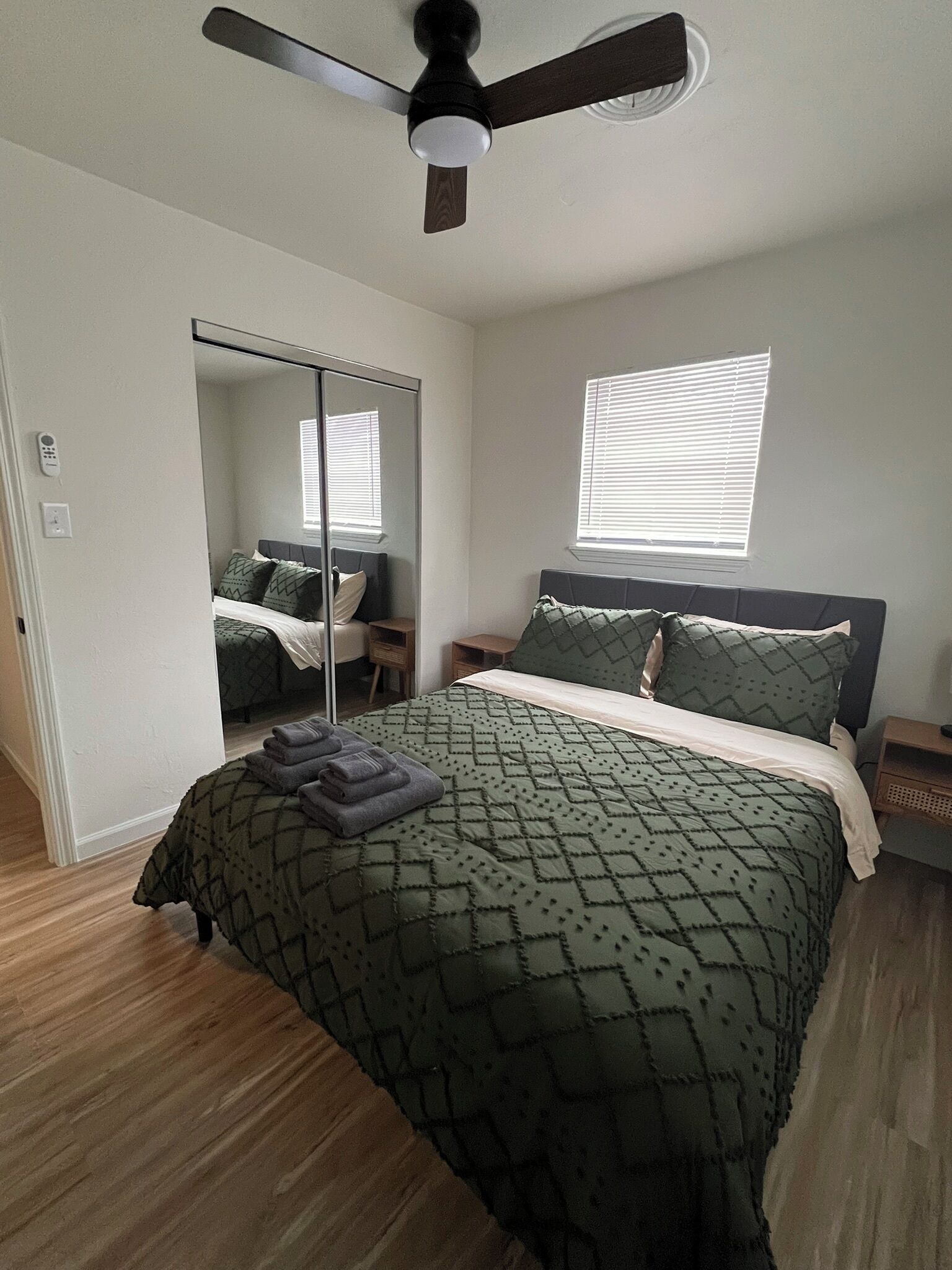 3 sovrum, strykjärn/strykbräda, gratis wi-fi och sängkläder