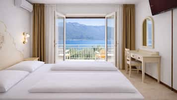 Kamar Double atau Twin Standar, balkon, pemandangan danau | Brankas dan Wi-Fi gratis