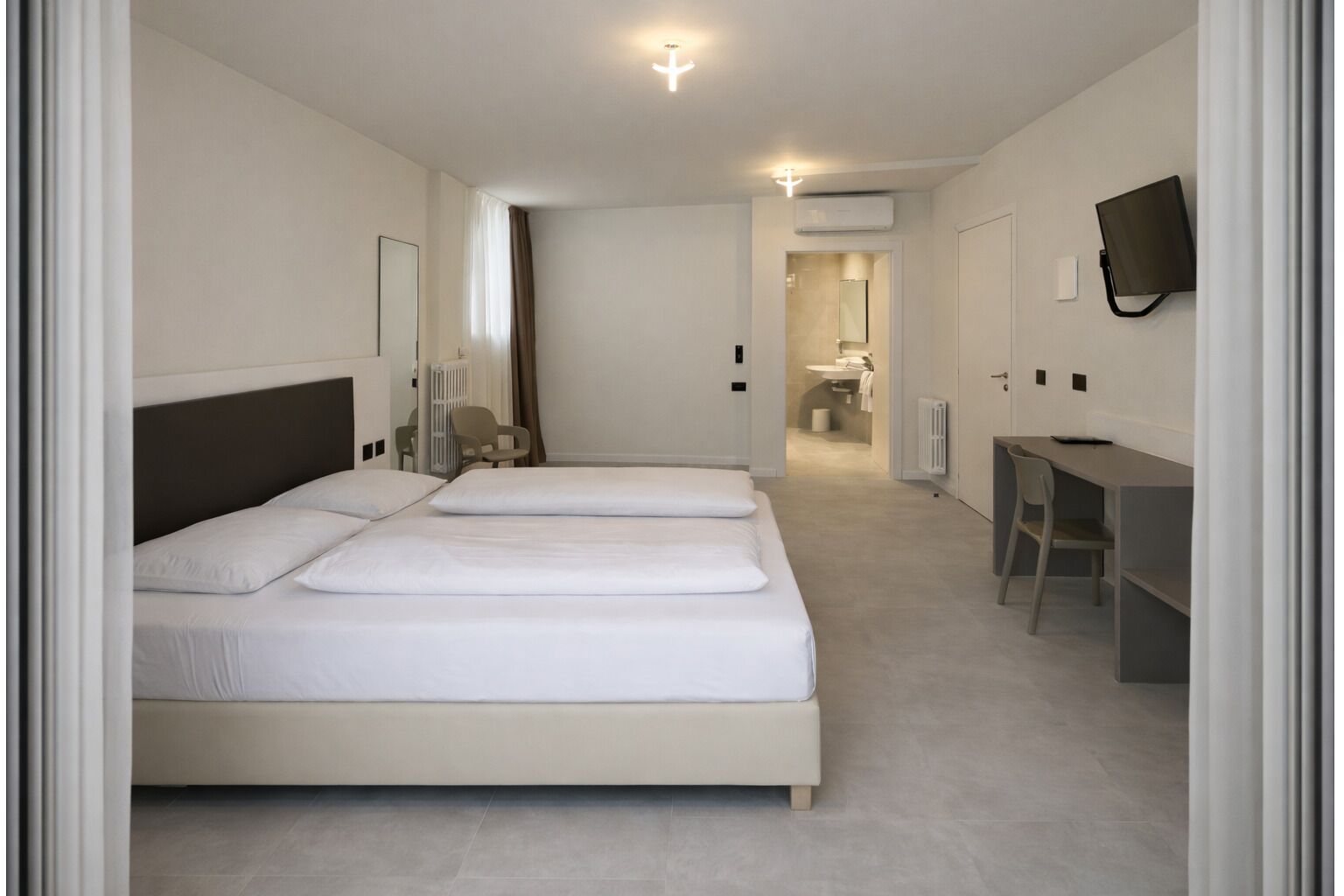 Superior Room, Lake View | In-room safe, free WiFi