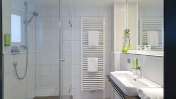 Double Room | Bathroom