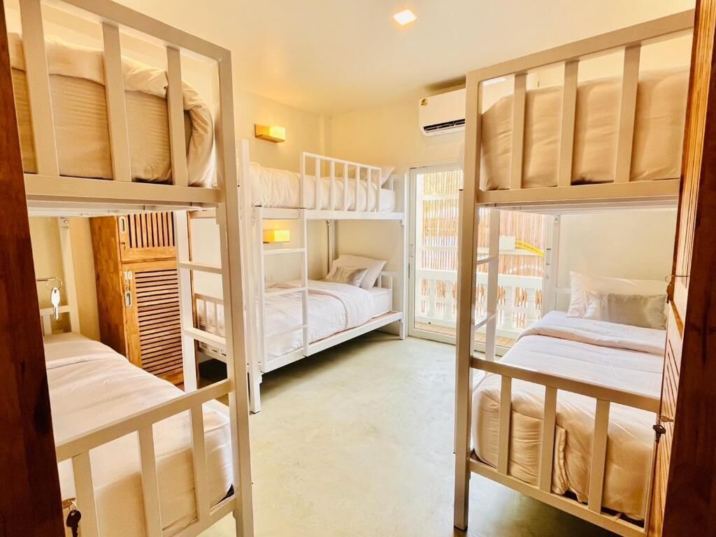 Classic Shared Dormitory, Mixed Dorm, Non Smoking, Balcony | Free WiFi
