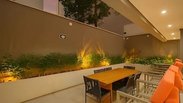 Apartamento | Opções para refeição ao ar livre