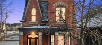 Elegant Detroit home, 1BR/1BA near downtown, parks, dining and culture vibes