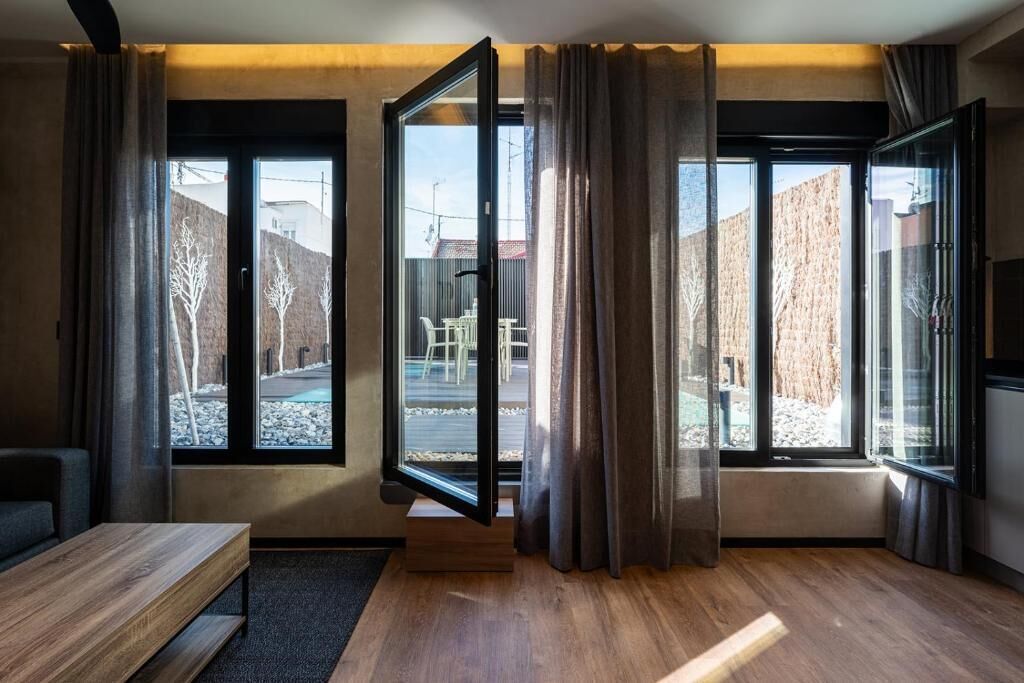 Deluxe Studio | Interior