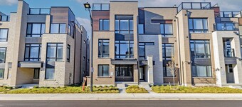 Modern 4Bed Home in Richmond Hill /Rooftop Terrace & EV Charger